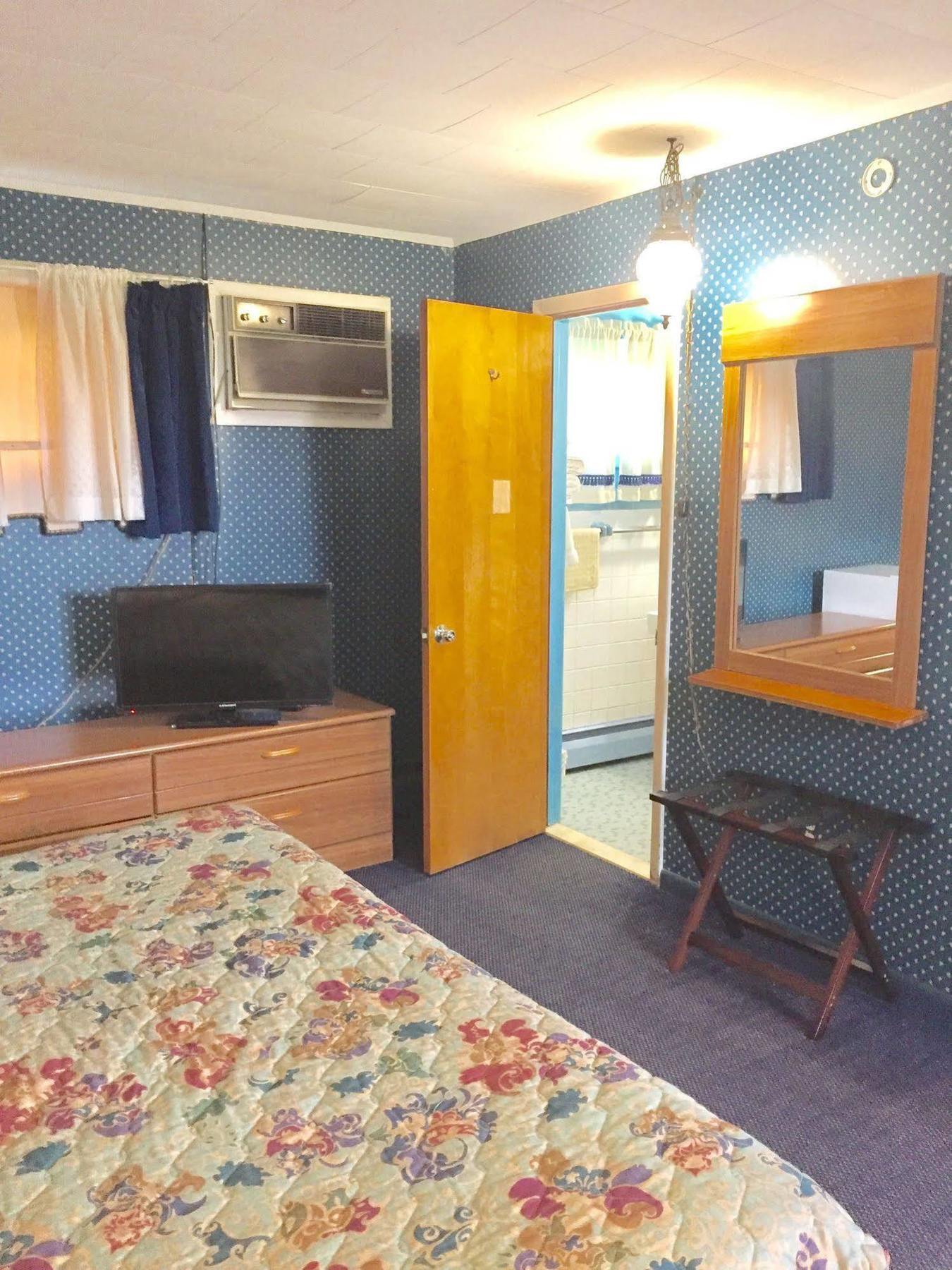 Travel Inn Westmoreland Bagian luar foto